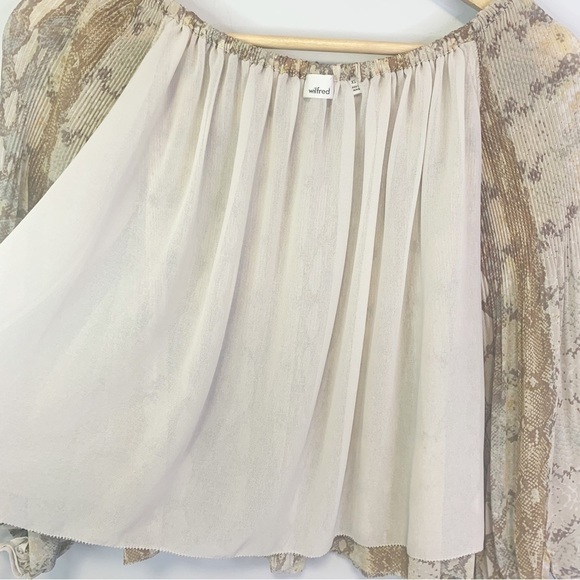 ARITZIA Wilfred Talence Pleated Off Shoulder Blouse Size XS - Picture 13 of 15